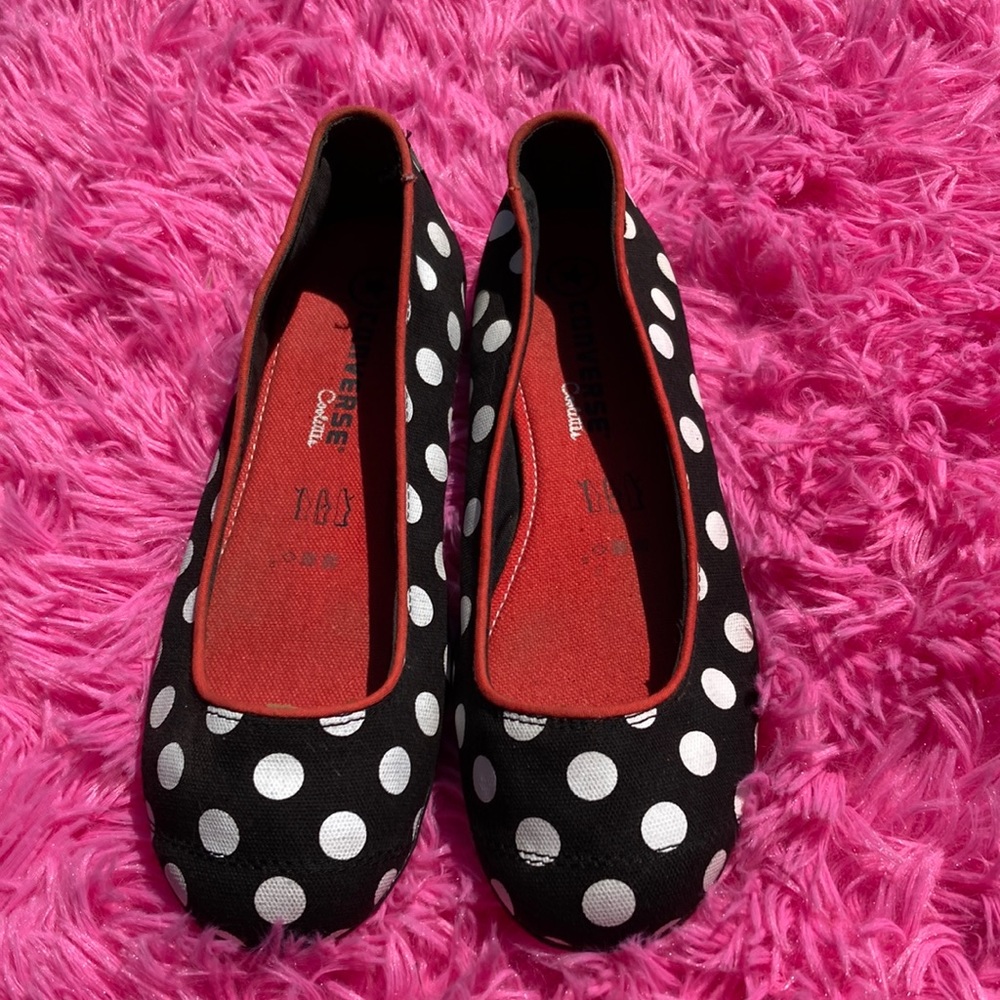 Converse Coolette 503196 white polka dot on black ballet flats size 8